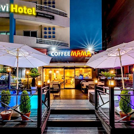 ג'גו Trevi Hotel מראה חיצוני תמונה