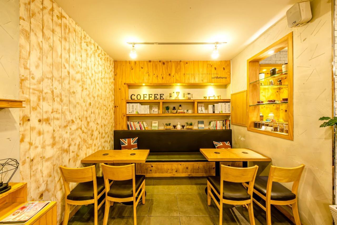 ג'גו Trevi Hotel מראה חיצוני תמונה